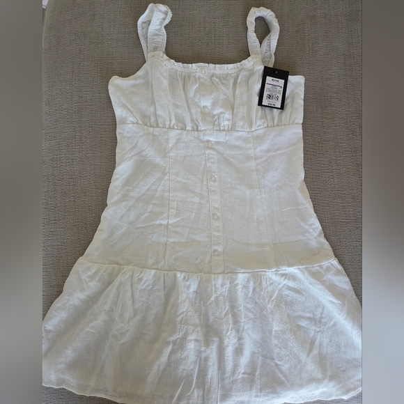 Art class White Ruffle Strap Sundress - Picture 2 of 5
